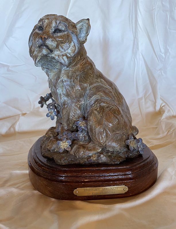 Ken Rowe Forget Me Not cat lynx bobcat wildlife bronze sculpture side