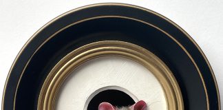 Marina Dieul Petite Souris little mouse wildlife trompe l'oeil oil painting framed