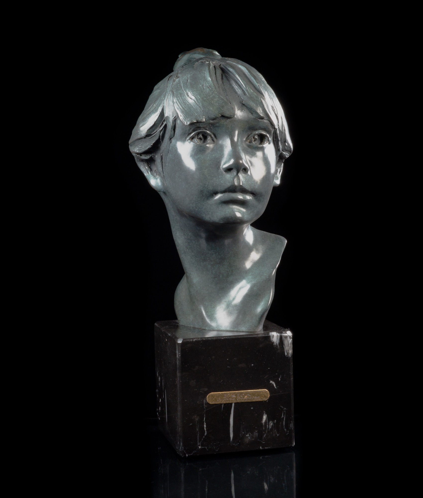 Discover The Mesmerizing Sculptures Of Glenna Goodacre