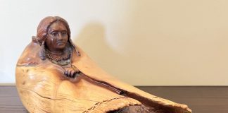 Bob Boomer Blanketed Native American Indian blanket pottery pot western woodcarving