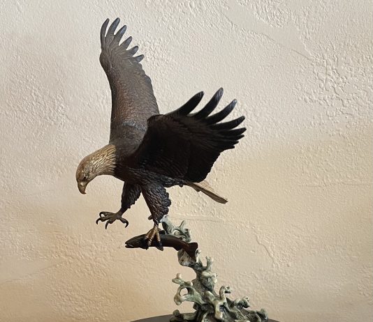 Frank DiVita American Spirit eagle in flight catching fish hunting fishing action wildlife bronze sculpture