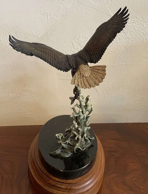 Frank DiVita American Spirit eagle in flight catching fish hunting fishing action wildlife bronze sculpture back