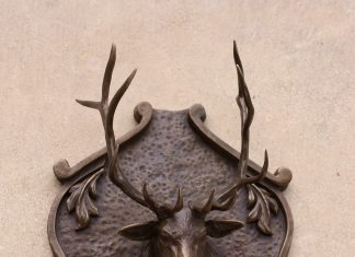 Mary Ross Buchholz Elk Head Wall Hanger wildlife western bronze sculpture