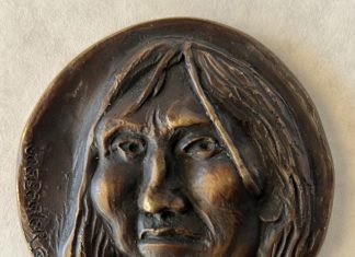 Joe Beeler medallion Native American Indian coin western bronze sculpture