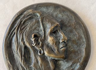 Joe Beeler medallion Native American Indian western bronze sculpture coin