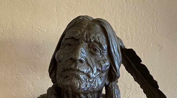 Ed Fraughton Age With Honor bronze sculpture Native American Indian elder chief warrior western figure man