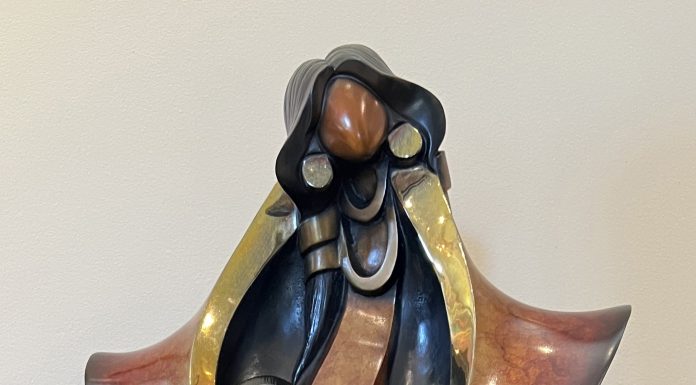 “Lullaby” Kim Obrzut Kim Obrzut Lullaby Native American Indian bronze sculpture baby close