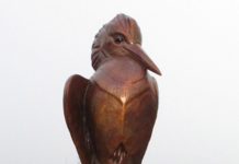 Kent Ullberg Kingfisher Belted bird wildlife bronze sculpture close up