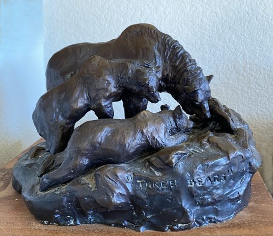 Bob Robert Scriver Three Bears wildlife bronze sculpture