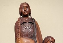 Bob Boomer Two Woman Native American Indian woman women squaw manzanita wood western sculpture close up