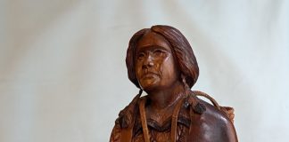 Bob Boomer Gathering Acorns Native American Indian woodcarving western figure figurative woman close up