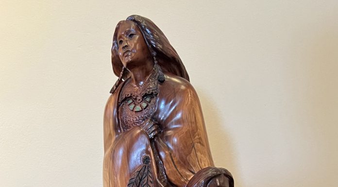 “Mother & Daughter” Bob Boomer Bob Boomer Mother and Daughter Native American Indian figure figurative wood western sculpture close